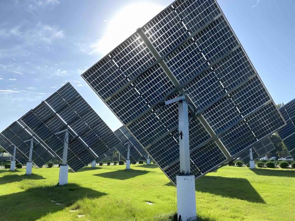 Dual-Axis Sun Tracking System